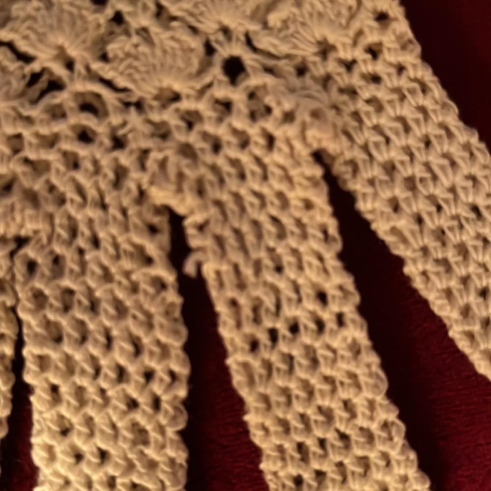 Vintage cream lace gloves - Picture 4 of 5